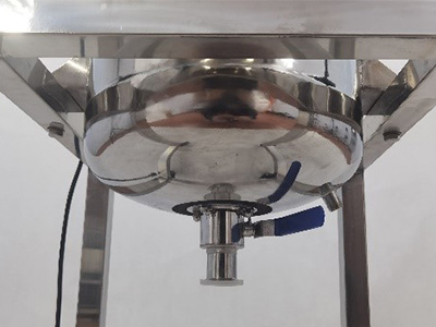 Reactor de calefacción eléctrica de acero inoxidable detail - Sin puntos muertos, sin derrames, sin fugas; una solución de reciclaje rápido.